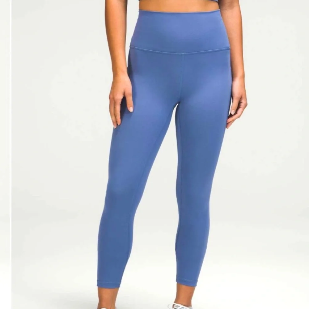 🆕 lululemon Wunder under train pocket water drop blue size 6 - Picture 2 of 5